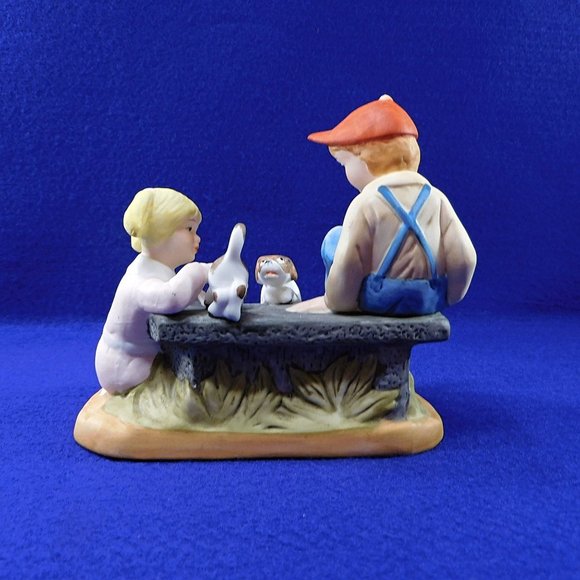 Vintage Paul Sebastian Figurine Boy and Girl With Dogs Bisque Porcelain 1991 - Picture 6 of 9